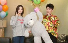 娱乐圈扒爷吃瓜,吃瓜群众背后的真相大起底